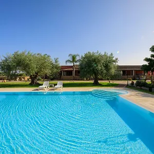 https://agriturismo-sant-elia.sicilyhotelsitaly.net